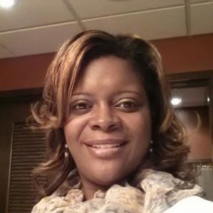 Meet your Posher, Katina